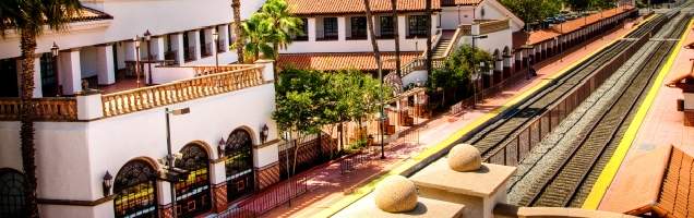 inglês em Santa Ana com Language International